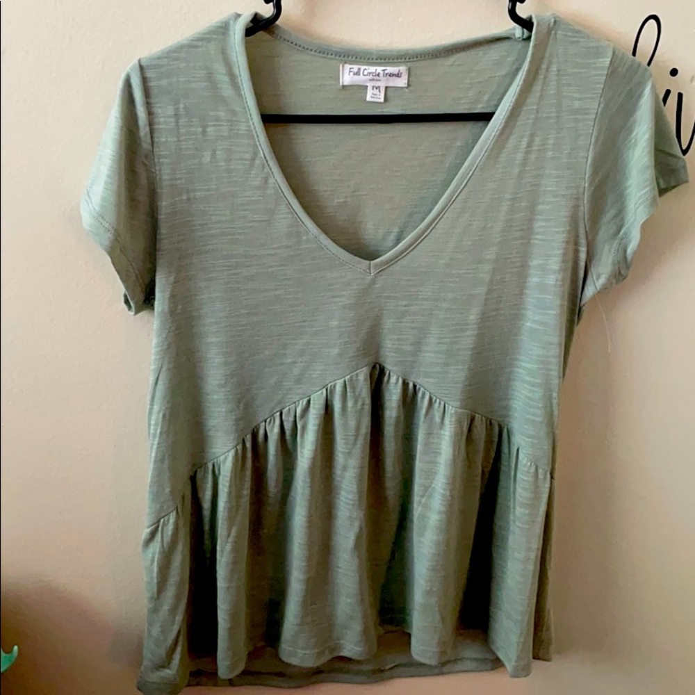 Full Circle Trends with Love medium green T-shirt